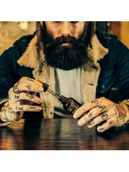 Captain Fawcett Ricki Hall's Booze & Baccy Beard Oil 50ml